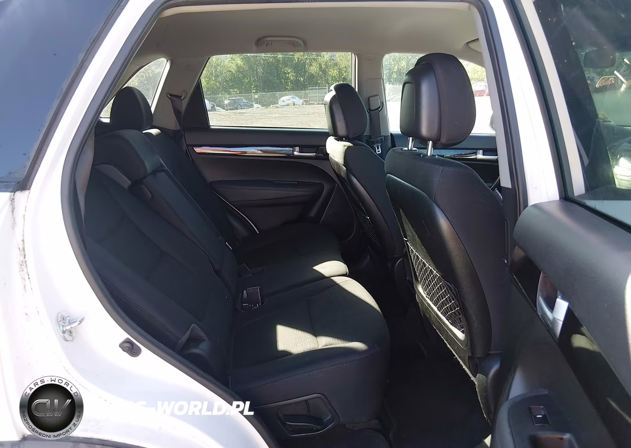 2015 Kia Sorento Lx VIN:5XYKT3A63FG630540 - 8