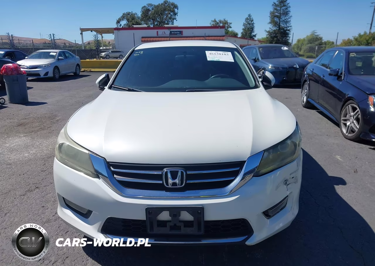 2015 Honda Accord Sport VIN:1HGCR2F55FA160722 - 14