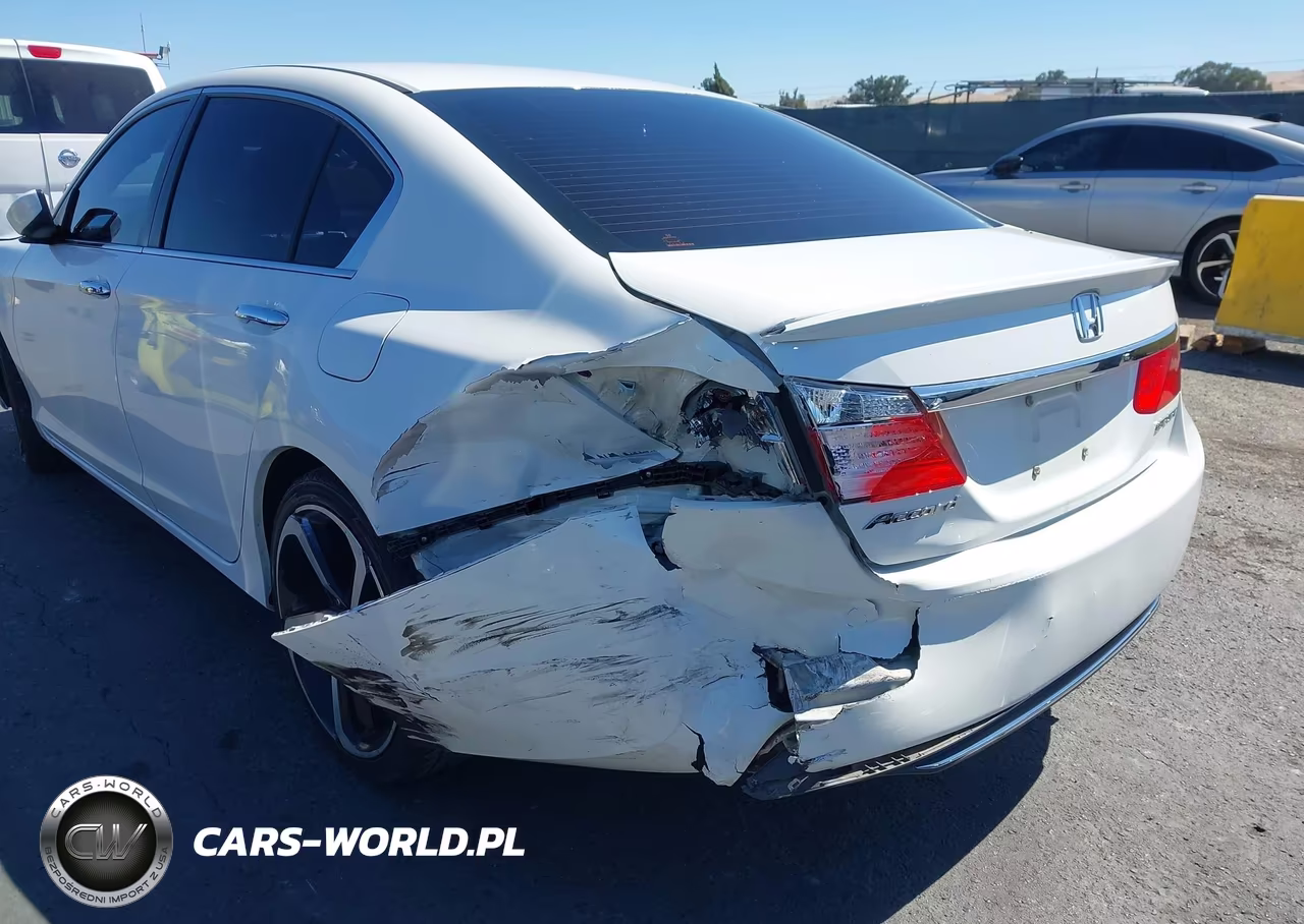 2015 Honda Accord Sport VIN:1HGCR2F55FA160722 - 6