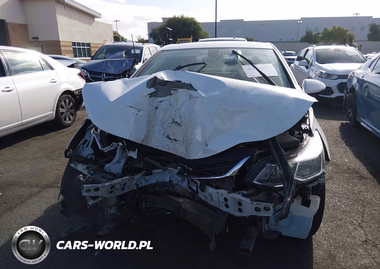 2018 Chevrolet Cruze Ls Auto VIN:1G1BC5SM2J7228872 - 6