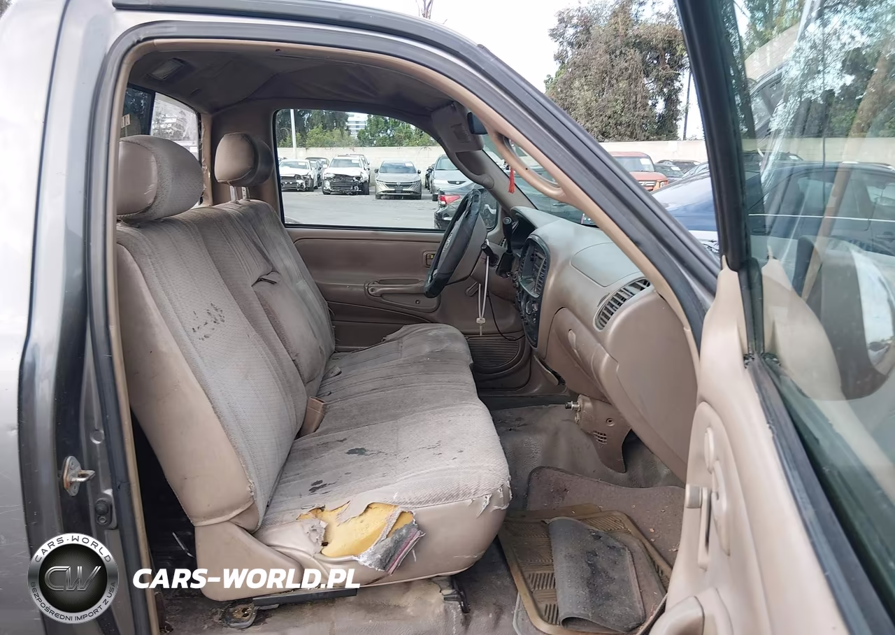 2004 Toyota Tundra VIN:5TBJN32164S438403 - 5