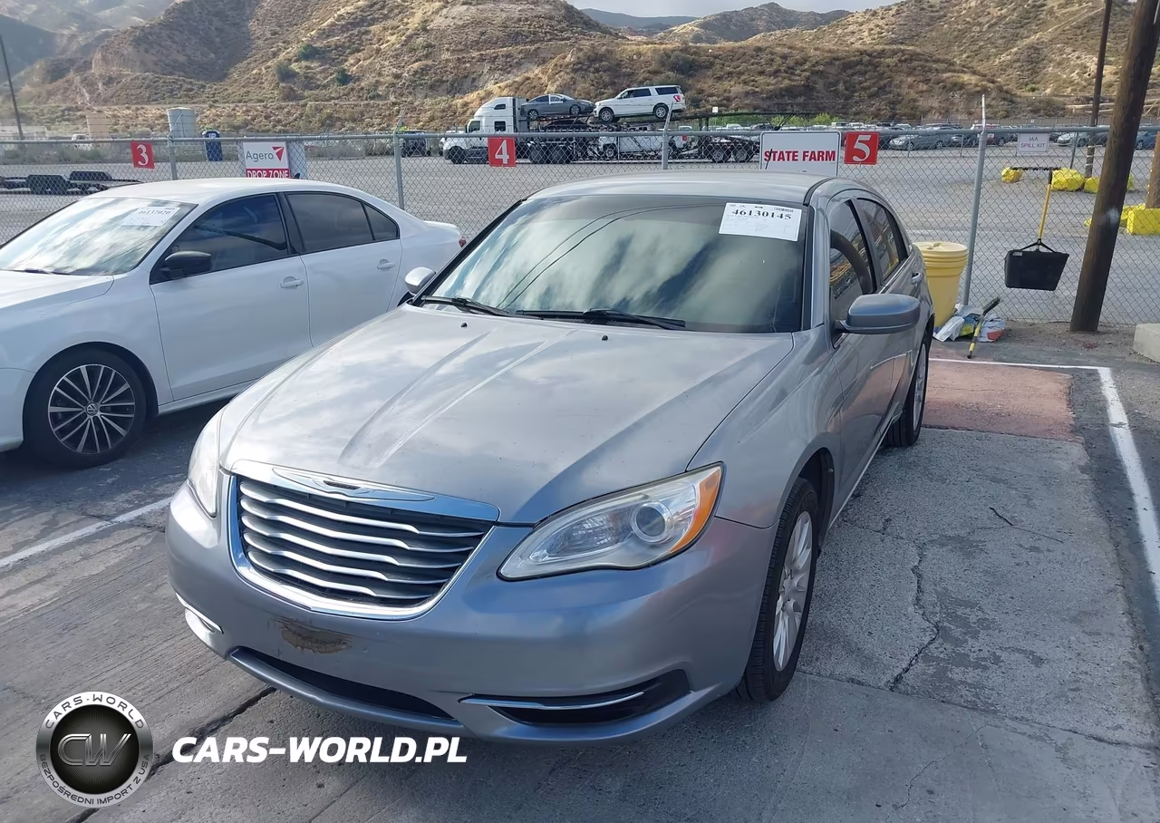 2013 Chrysler 200 Lx VIN:1C3CCBAB8DN686835 - 2