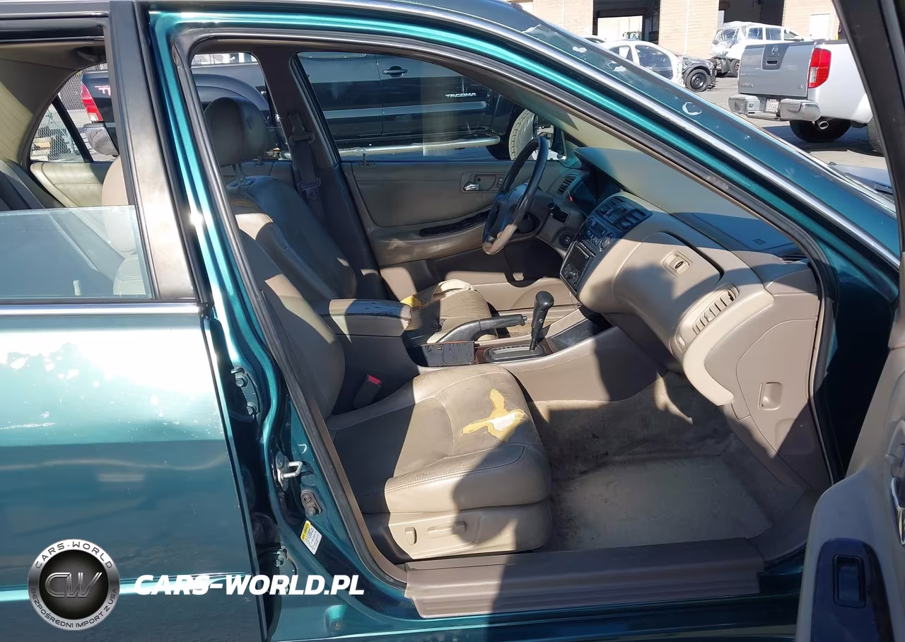 2002 Honda Accord 3.0 Ex VIN:1HGCG16582A081054 - 5