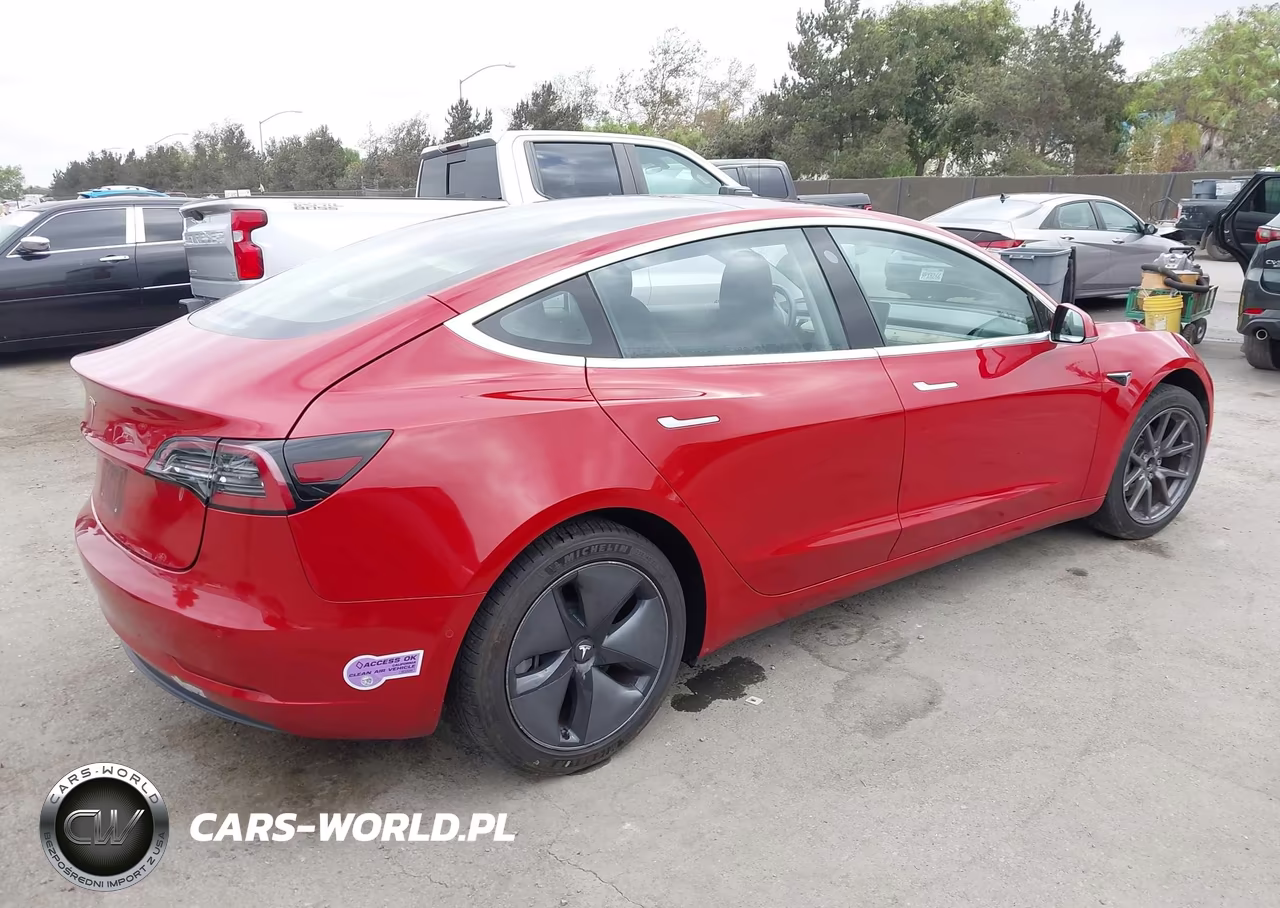 2018 Tesla Model 3 Long Range-Mid Range VIN:5YJ3E1EA6JF058543 - 4