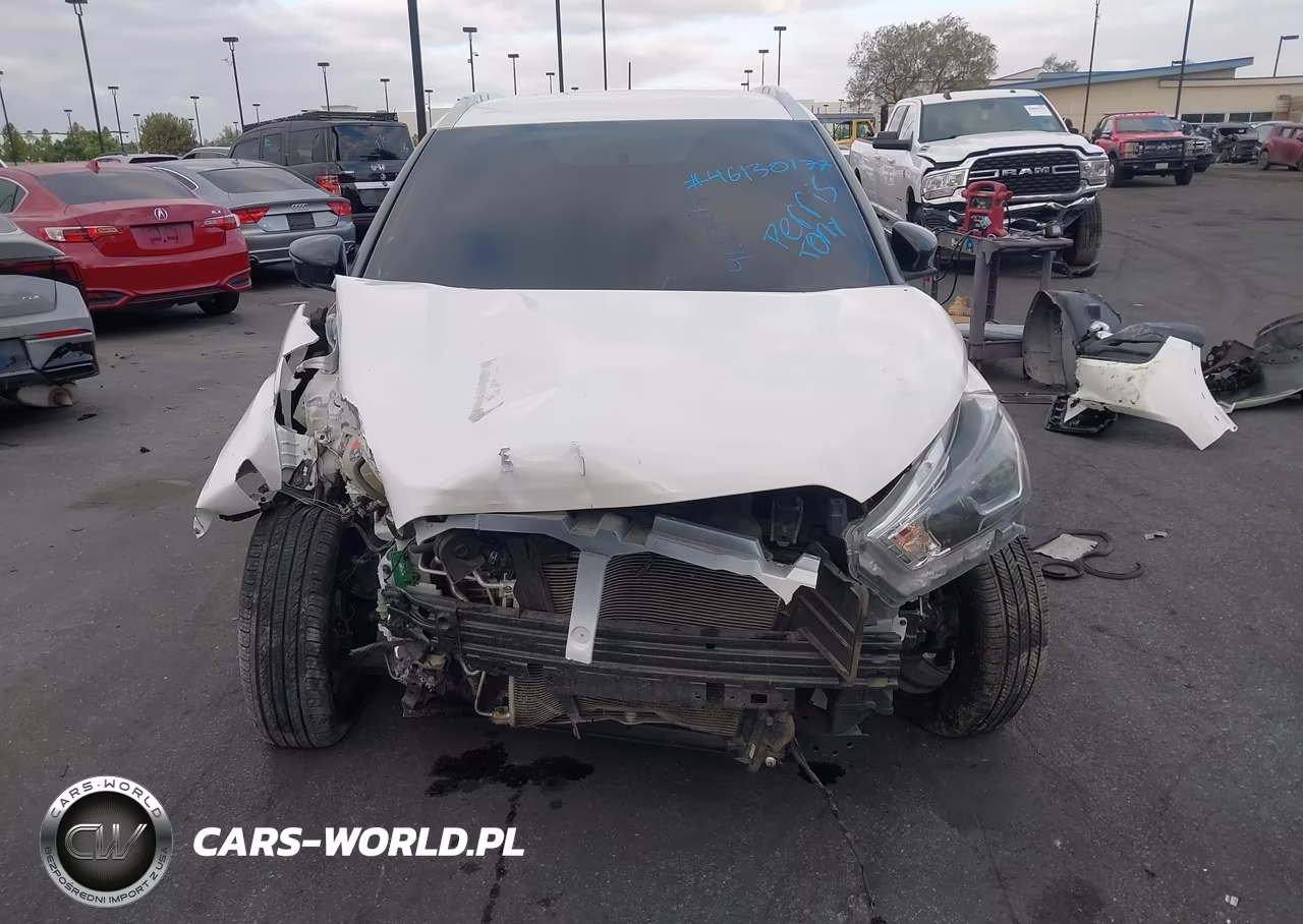 2019 Nissan Kicks Sr VIN:3N1CP5CU8KL545750 - 12