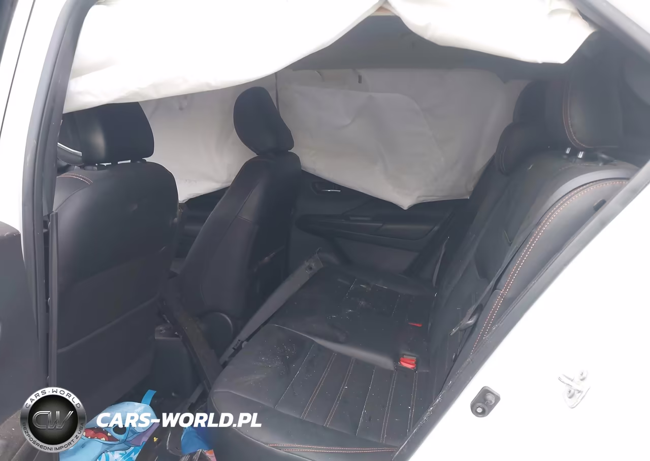 2019 Nissan Kicks Sr VIN:3N1CP5CU8KL545750 - 8