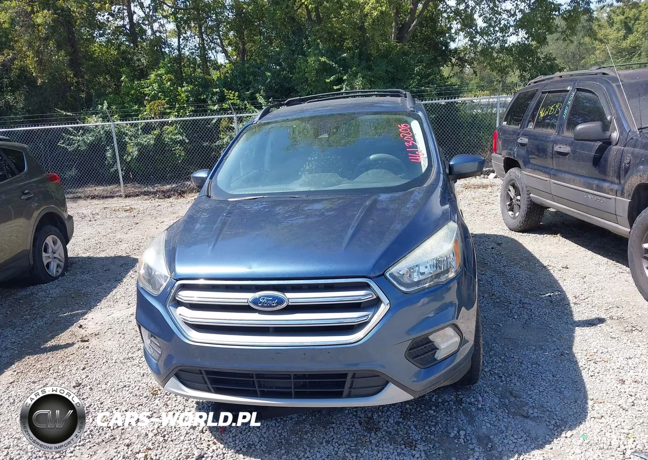 2018 Ford Escape Se VIN:1FMCU9GD1JUB17025 - 12