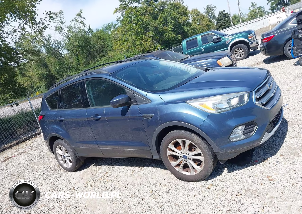 2018 Ford Escape Se VIN:1FMCU9GD1JUB17025 - 13