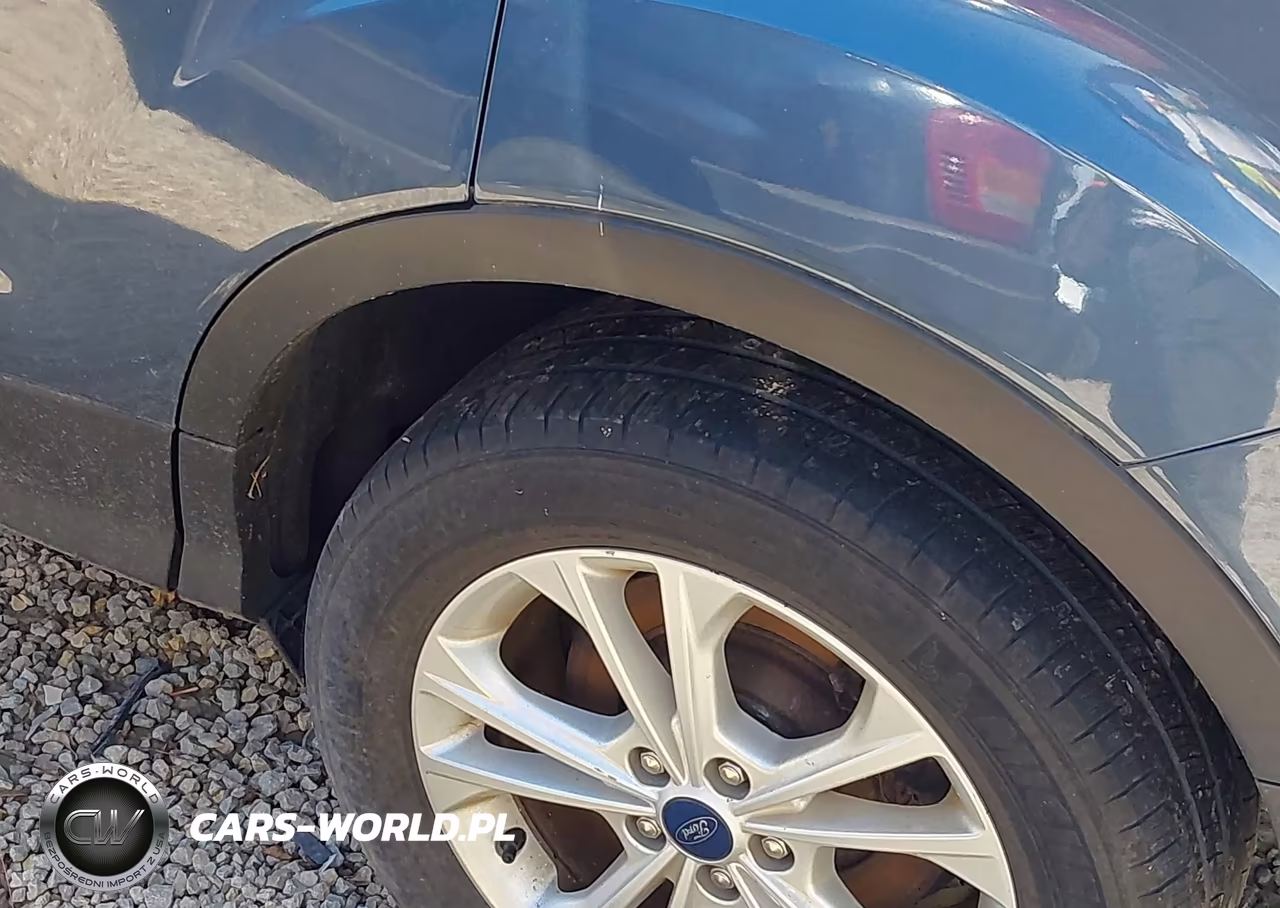 2018 Ford Escape Se VIN:1FMCU9GD1JUB17025 - 6