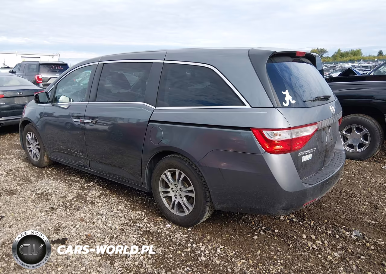 2013 Honda Odyssey Ex VIN:5FNRL5H47DB066409 - 3