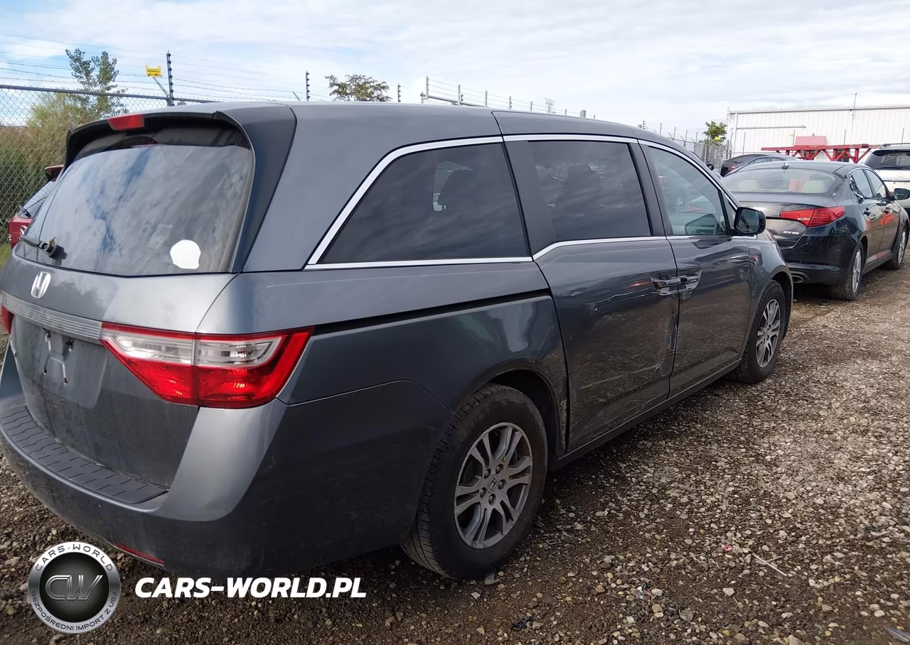 2013 Honda Odyssey Ex VIN:5FNRL5H47DB066409 - 4