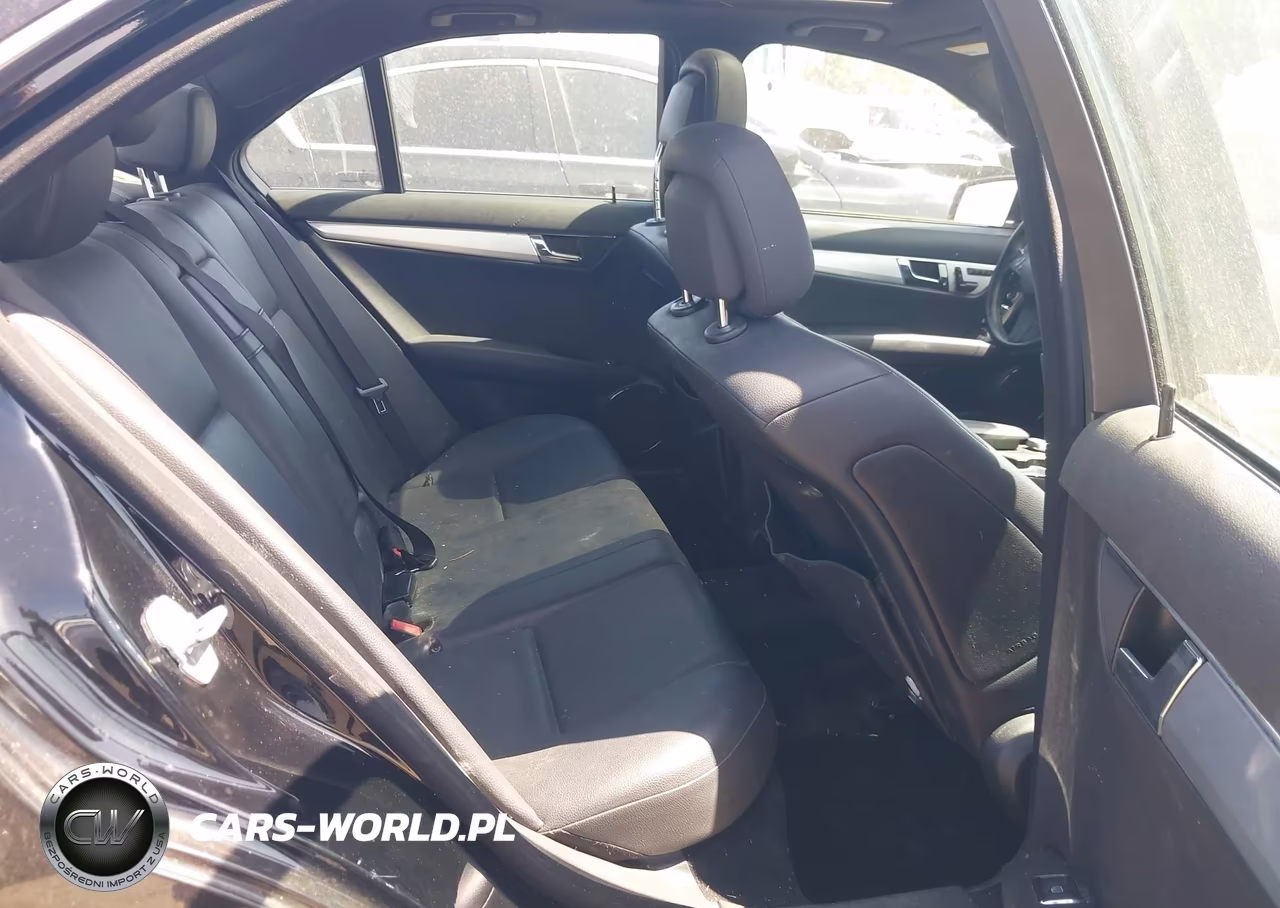 2010 Mercedes-Benz C 300 Sport VIN:WDDGF5EBXAF365052 - 8
