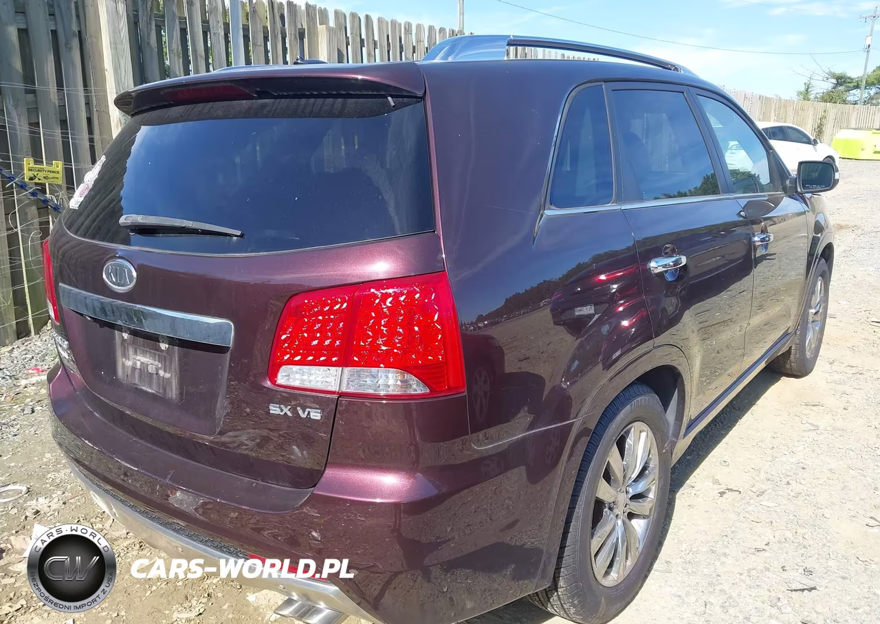 2011 Kia Sorento Sx V6 VIN:5XYKW4A26BG111745 - 4