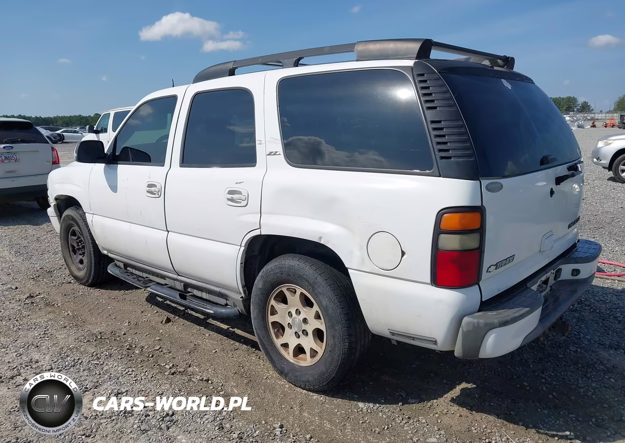 2005 Chevrolet Tahoe Z71 VIN:1GNEC13ZX5R242897 - 3