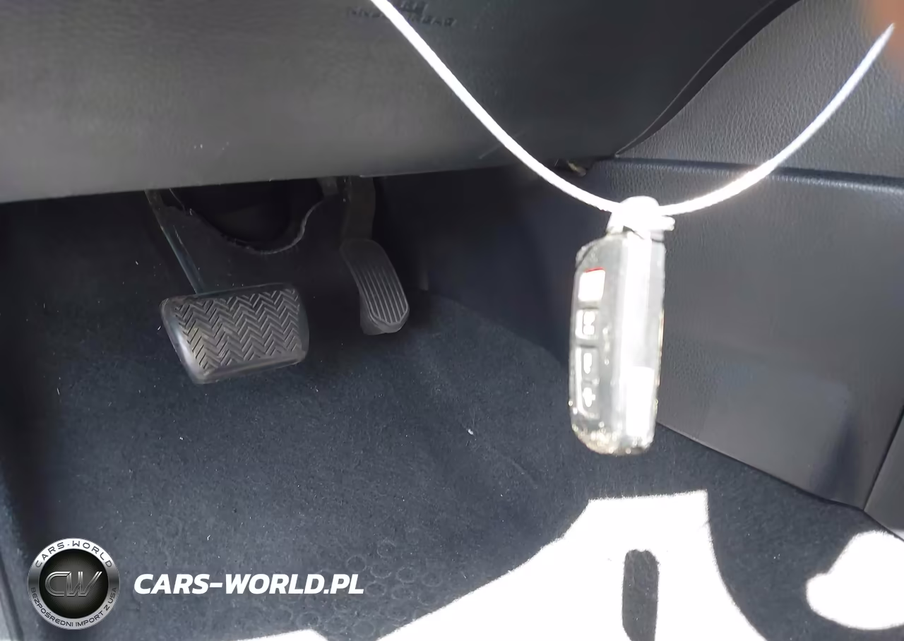 2019 Toyota Corolla Xse VIN:2T1BURHE7KC196173 - 11