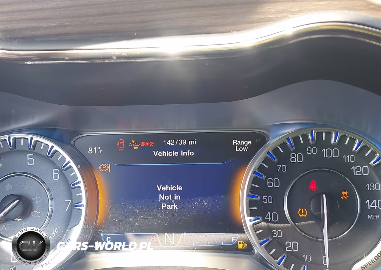 2015 Chrysler 200 C VIN:1C3CCCEG0FN601775 - 7