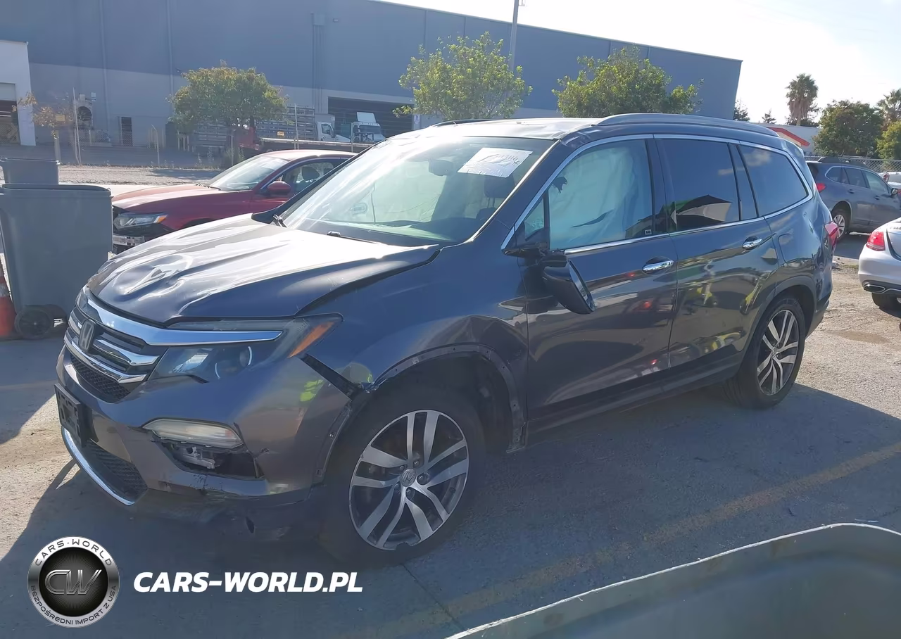 2016 Honda Pilot Touring VIN:5FNYF5H92GB047852 - 2