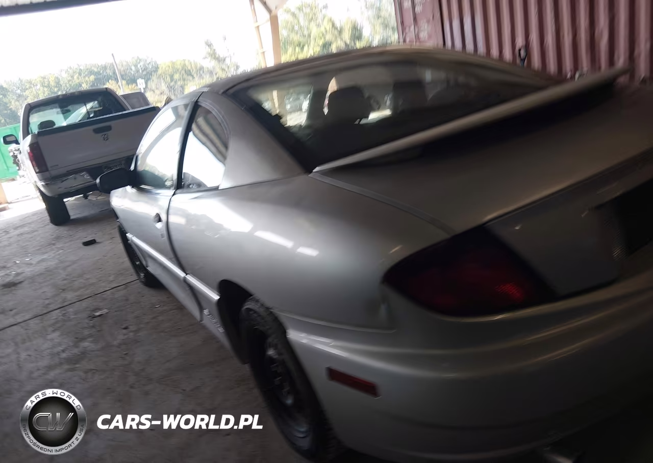 2004 Pontiac Sunfire VIN:1G2JB12F047211156 - 3