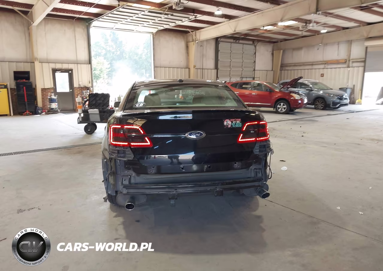 FORD TAURUS LIM VIN:1FAHP2F87HG129756 - 16