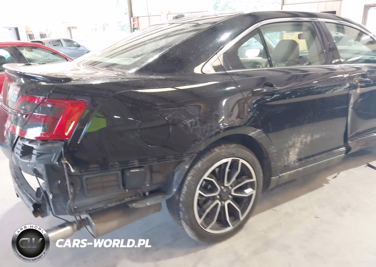 FORD TAURUS LIM VIN:1FAHP2F87HG129756 - 6