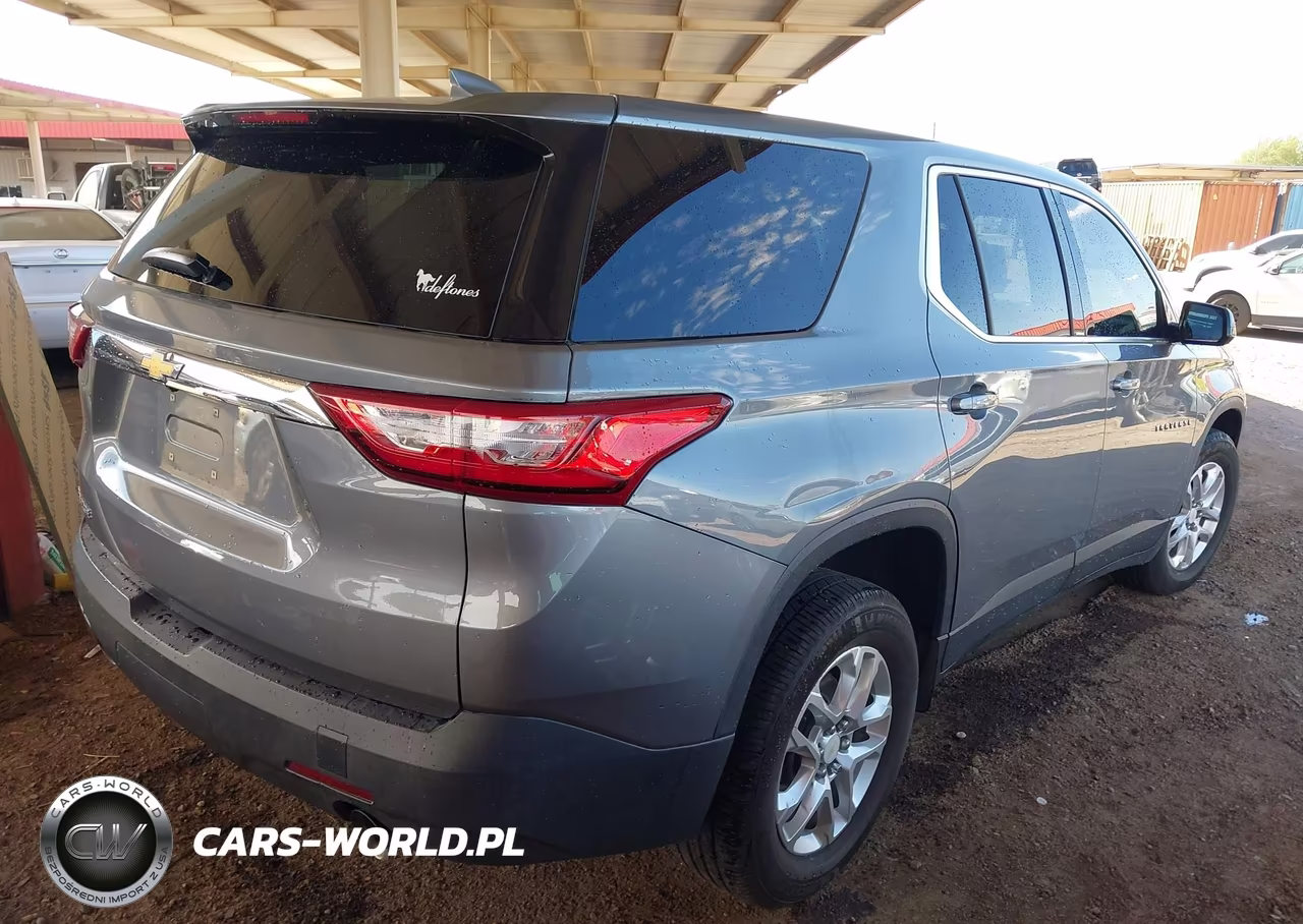 2018 Chevrolet Traverse Ls VIN:1GNERFKWXJJ199089 - 4