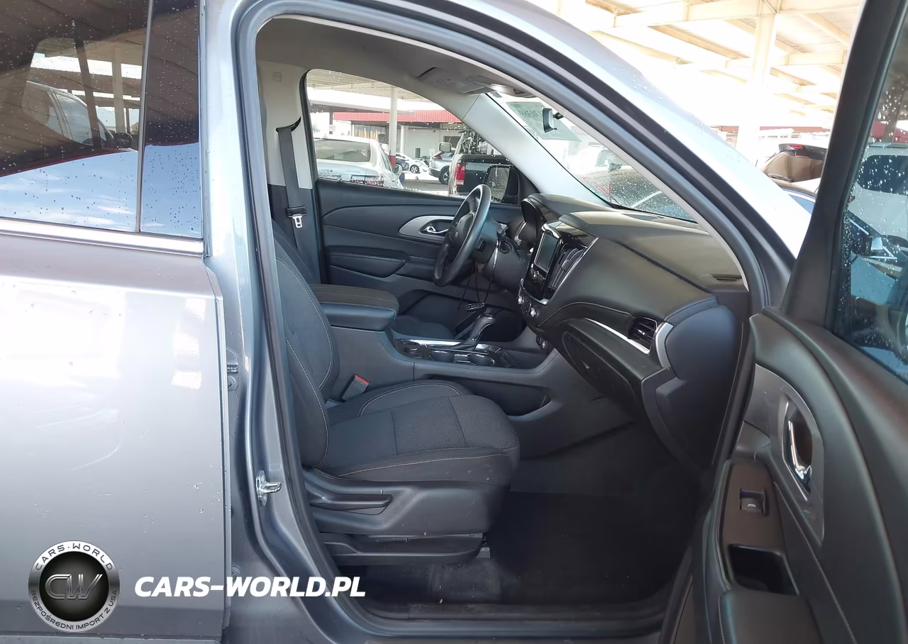 2018 Chevrolet Traverse Ls VIN:1GNERFKWXJJ199089 - 5