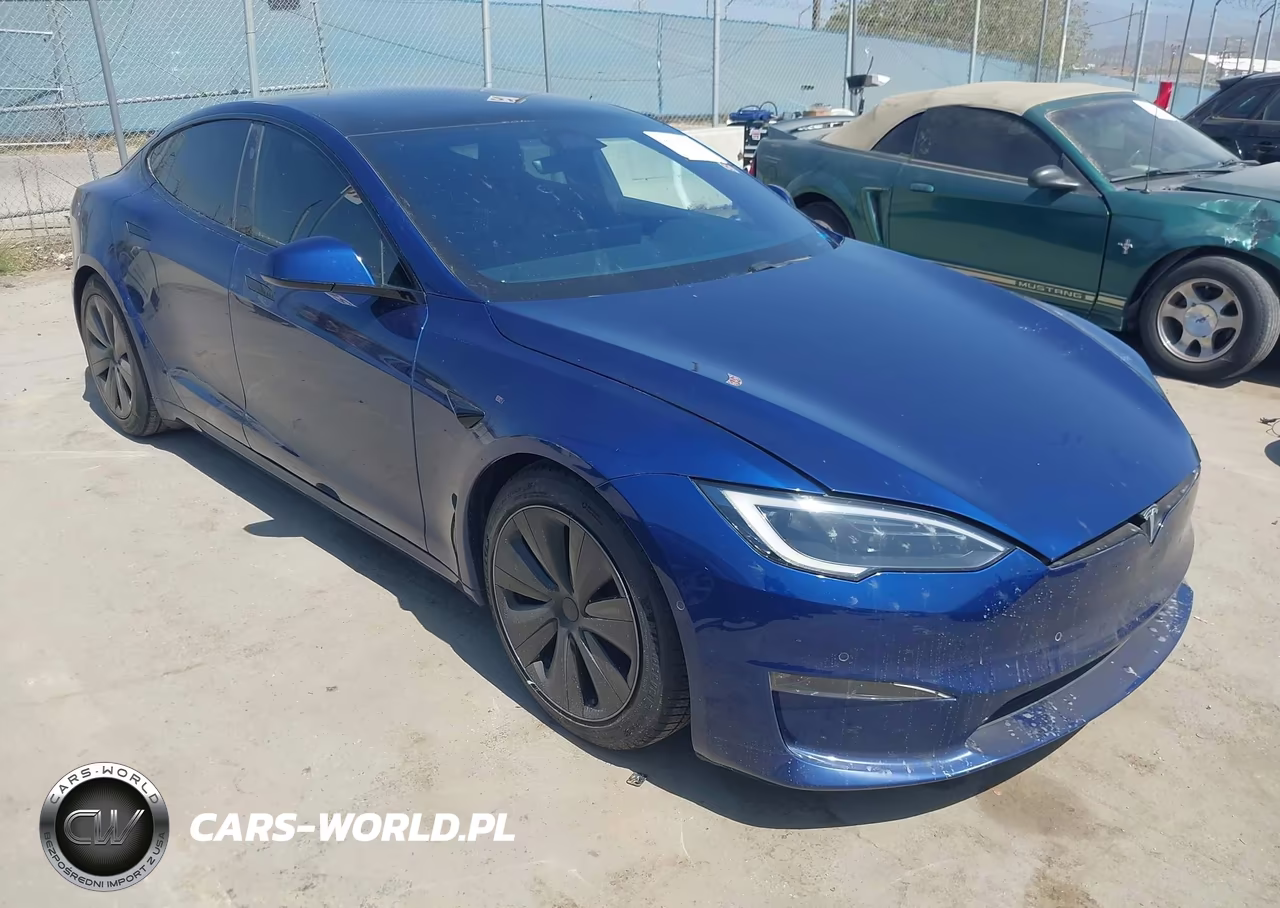 2022 Tesla Model S Dual Motor All-Wheel Drive