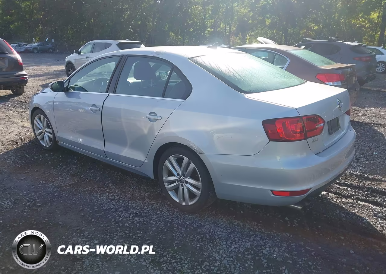 2013 Volkswagen Jetta Gli VIN:3VW567AJ0DM214474 - 3