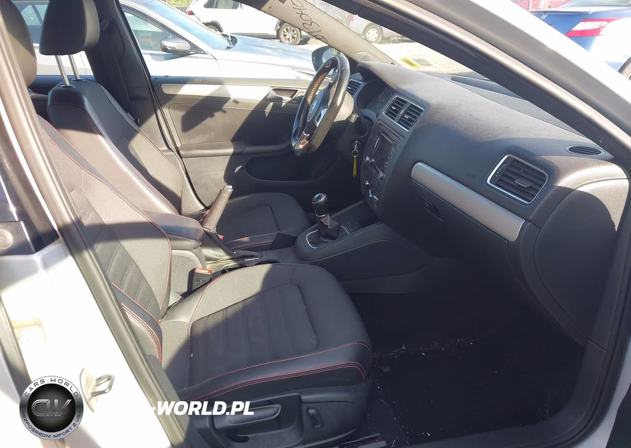 2013 Volkswagen Jetta Gli VIN:3VW567AJ0DM214474 - 5