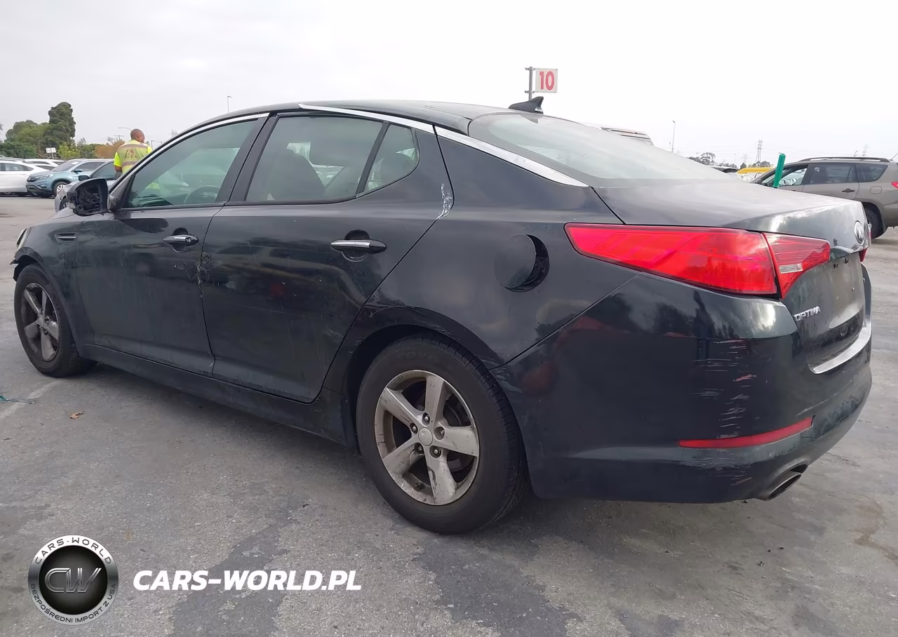 2014 Kia Optima Lx VIN:5XXGM4A79EG259968 - 3