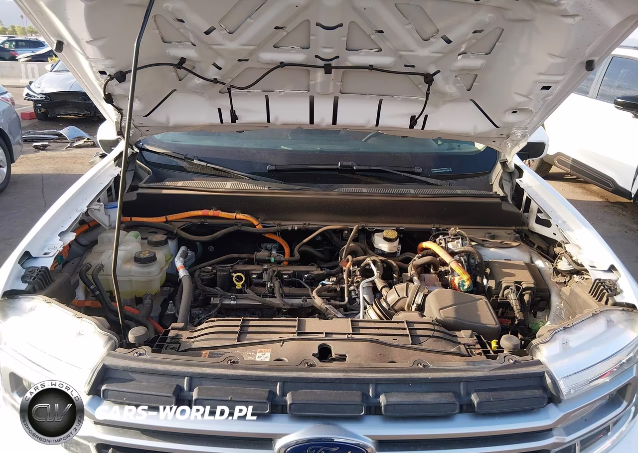 2022 Ford Maverick Lariat VIN:3FTTW8E32NRA95844 - 10