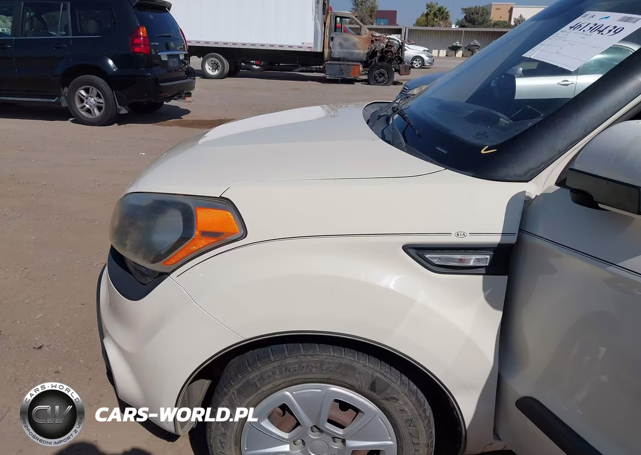 2012 Kia Soul VIN:KNDJT2A50C7354159 - 6