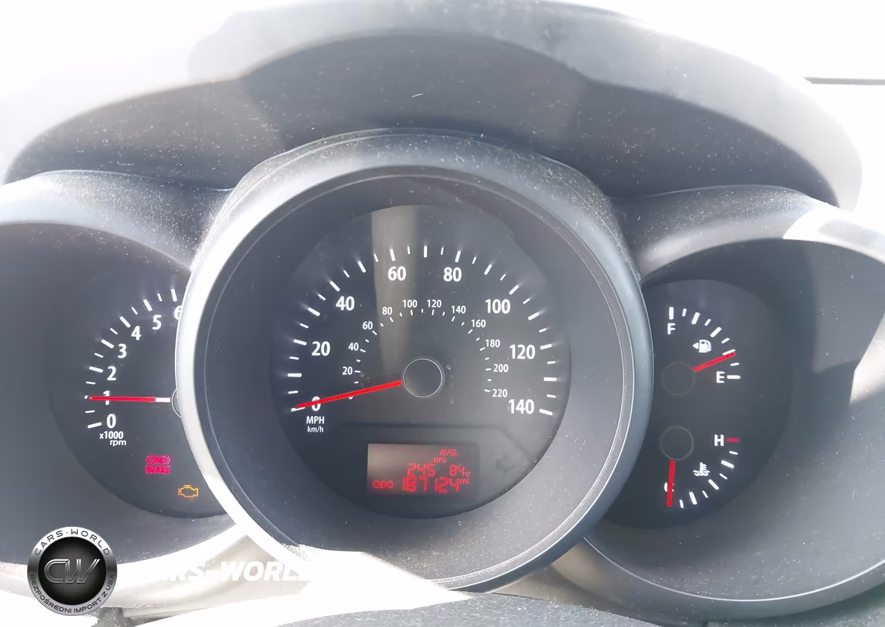 2012 Kia Soul VIN:KNDJT2A50C7354159 - 7