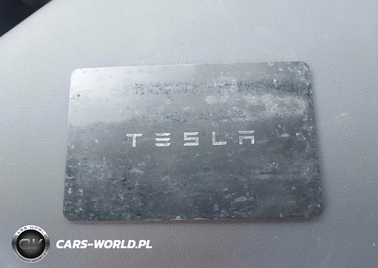 2025 Tesla Model 3 VIN:5YJ3E1EA4SF988846 - 11