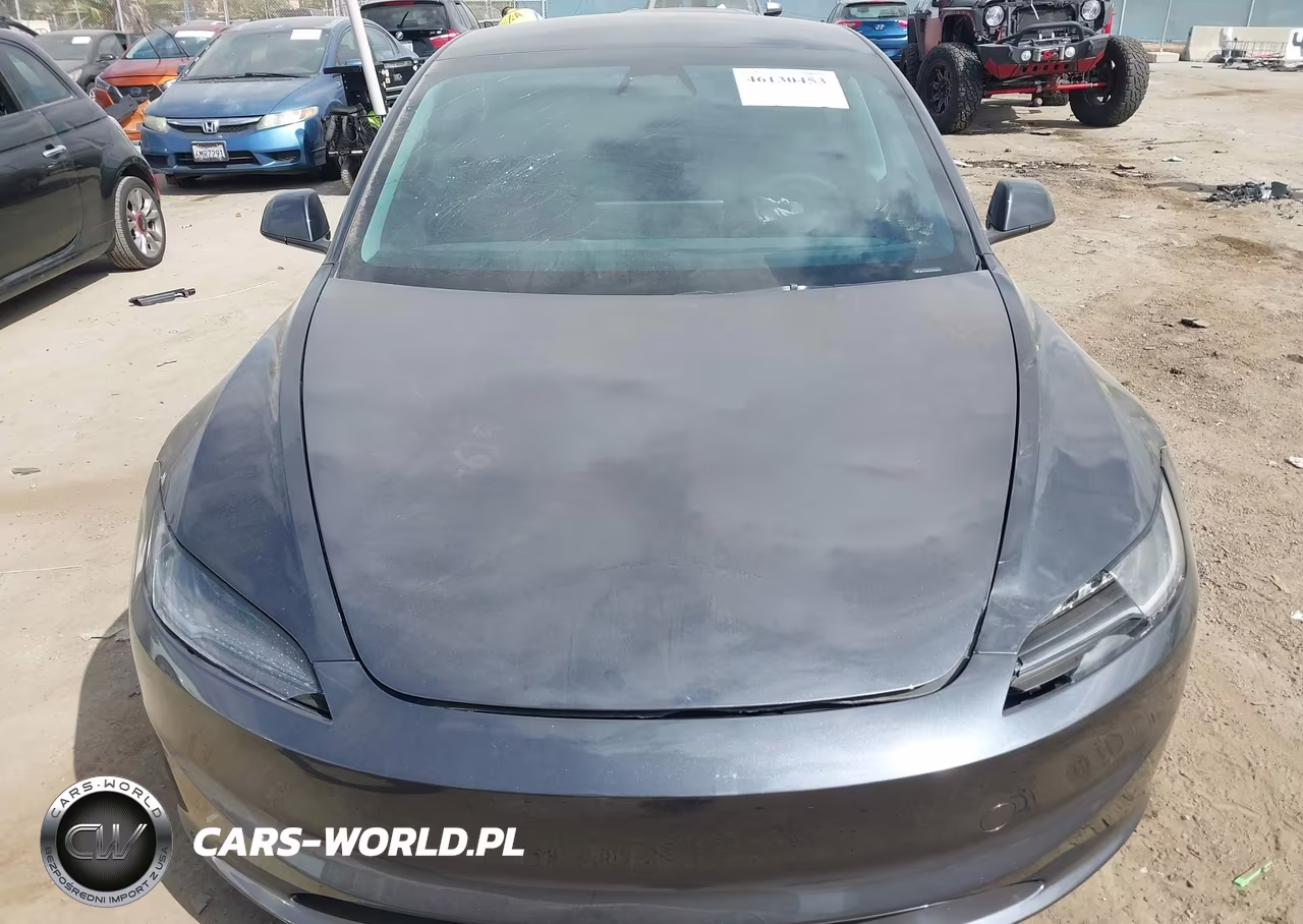 2025 Tesla Model 3 VIN:5YJ3E1EA4SF988846 - 6