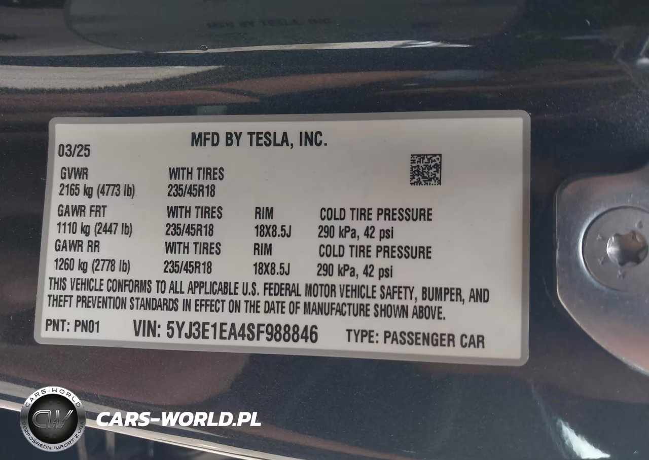 2025 Tesla Model 3 VIN:5YJ3E1EA4SF988846 - 9