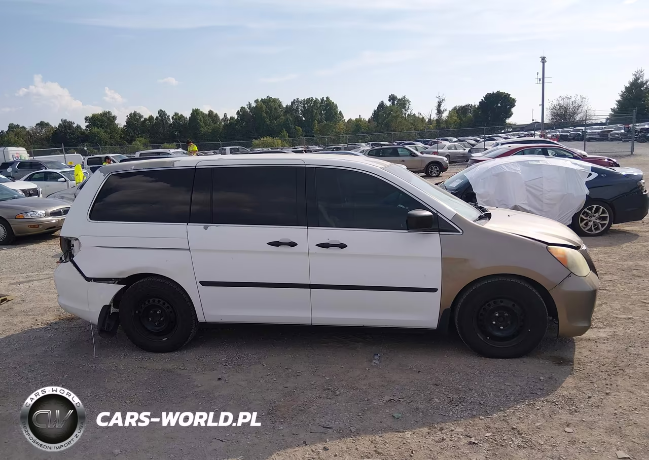 2008 Honda Odyssey Lx VIN:5FNRL382X8B096948 - 14