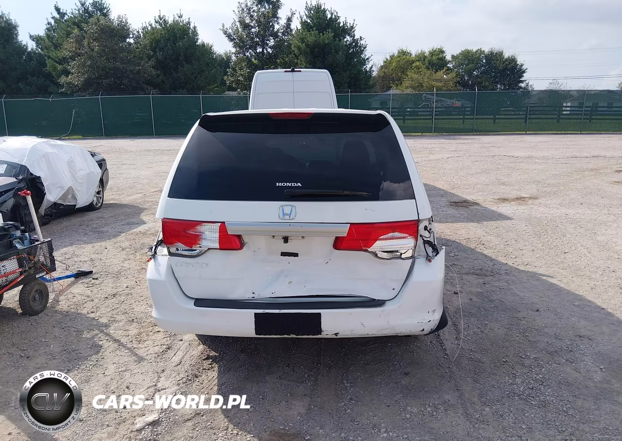 2008 Honda Odyssey Lx VIN:5FNRL382X8B096948 - 17