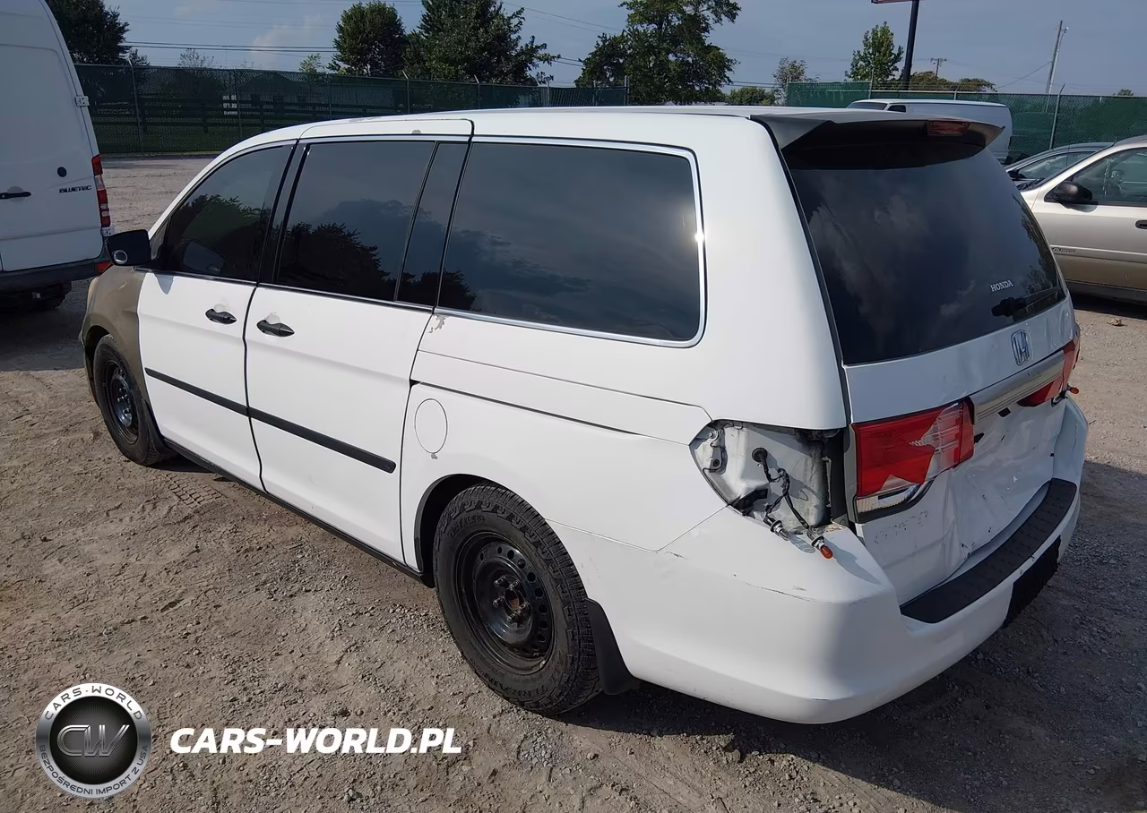 2008 Honda Odyssey Lx VIN:5FNRL382X8B096948 - 3
