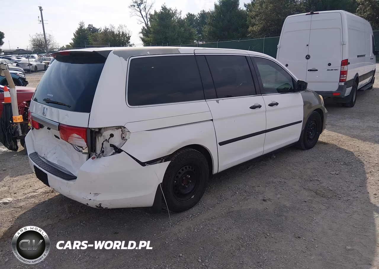 2008 Honda Odyssey Lx VIN:5FNRL382X8B096948 - 4