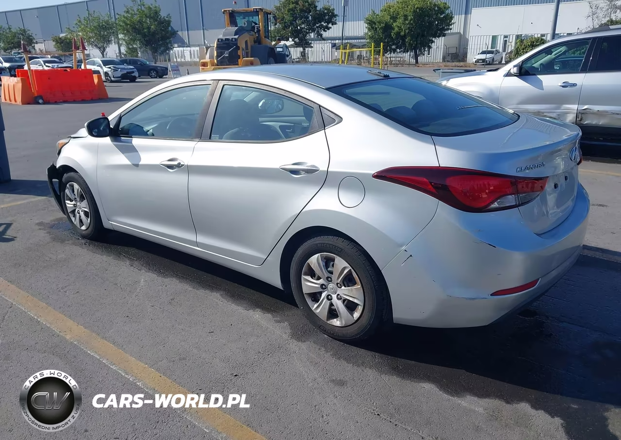 2016 Hyundai Elantra Se VIN:5NPDH4AE8GH673952 - 3