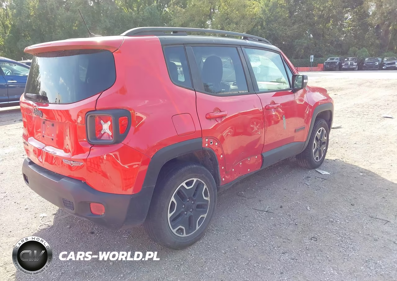 2016 Jeep Renegade Trailhawk VIN:ZACCJBCT4GPD07798 - 4