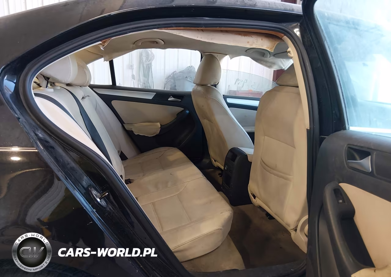 2012 Volkswagen Jetta 2.5L Sel VIN:3VWLX7AJ0CM304386 - 8