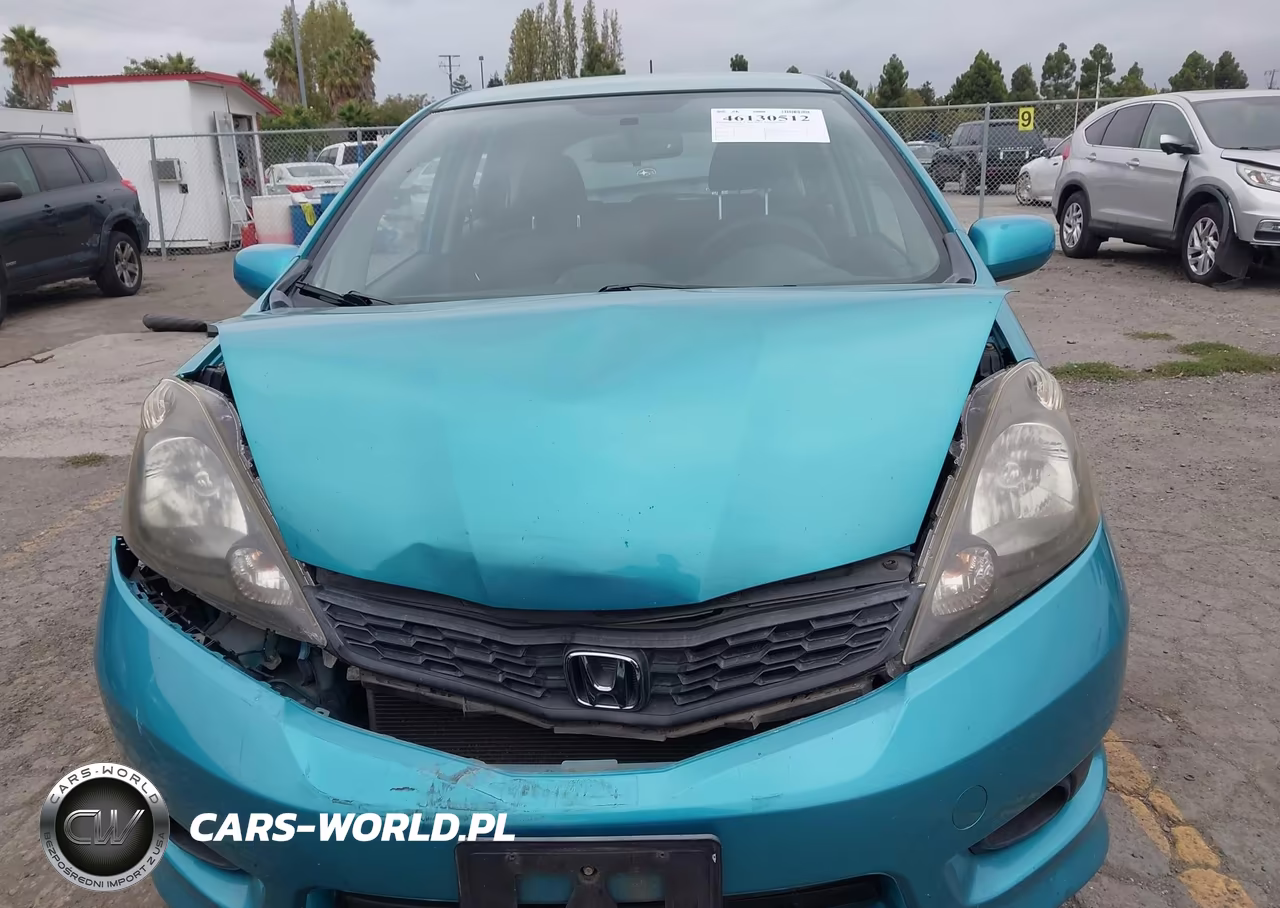 2012 Honda Fit Sport VIN:JHMGE8H5XCC024208 - 12