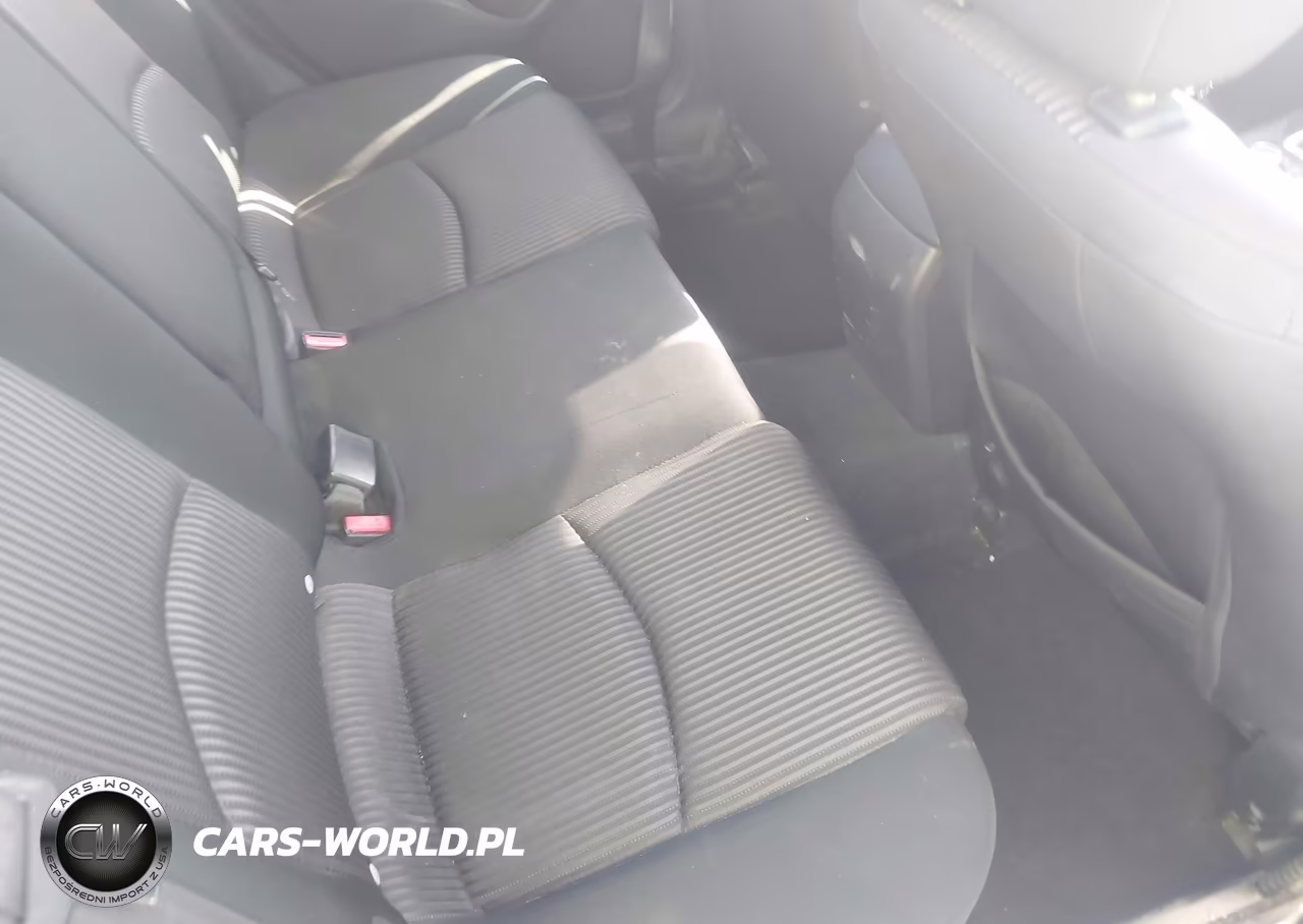 2016 Mazda Mazda3 I Sport VIN:JM1BM1U79G1326362 - 8