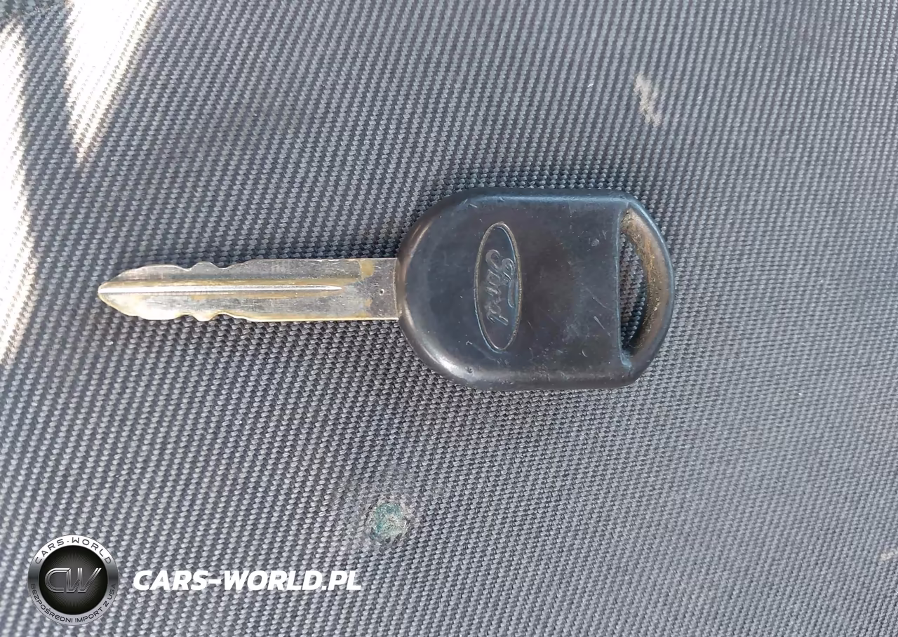 2002 Ford Explorer Sport VIN:1FMYU60E52UD13686 - 11