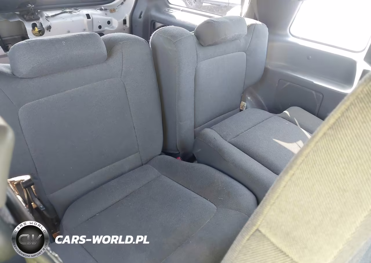 2002 Ford Explorer Sport VIN:1FMYU60E52UD13686 - 8