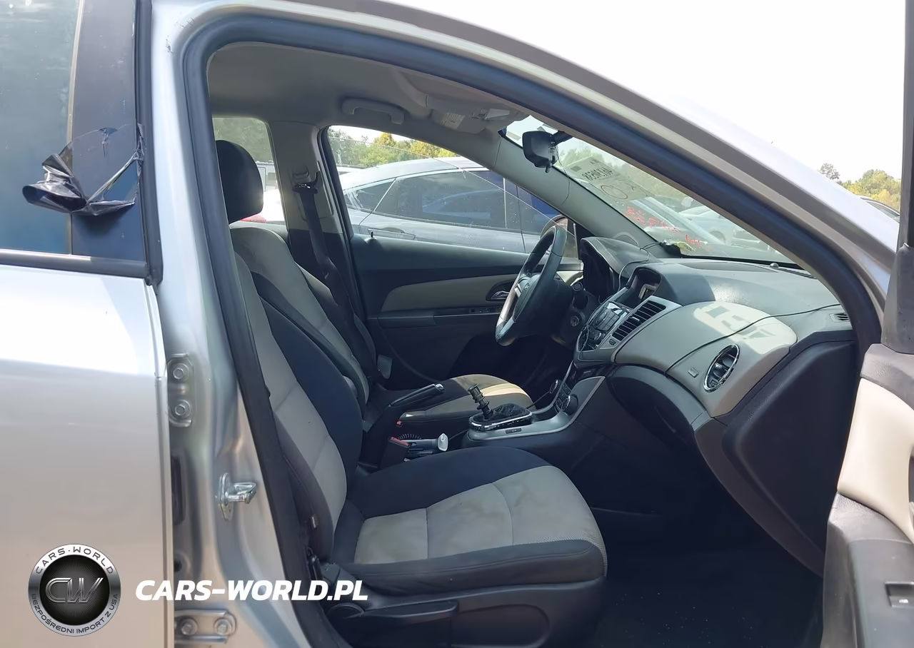 2015 Chevrolet Cruze Ls Manual VIN:1G1PB5SH2F7271689 - 5