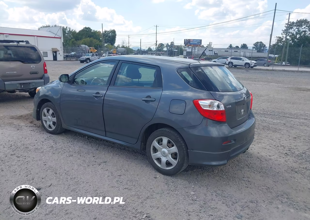 2010 Toyota Matrix VIN:2T1KU4EEXAC303223 - 3