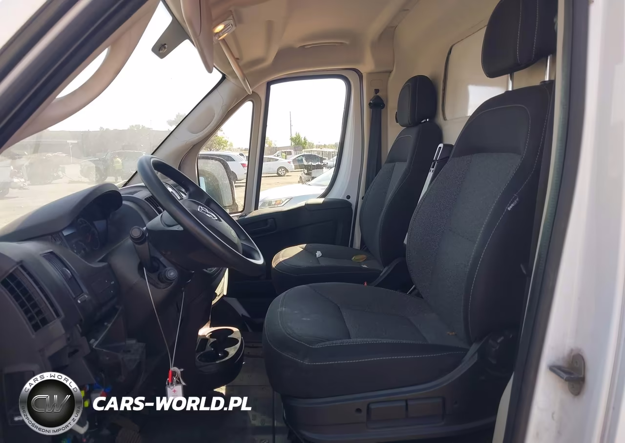 2018 Ram Promaster 3500 Cargo Van High Roof 159 Wb Ext VIN:3C6URVJGXJE119044 - 5